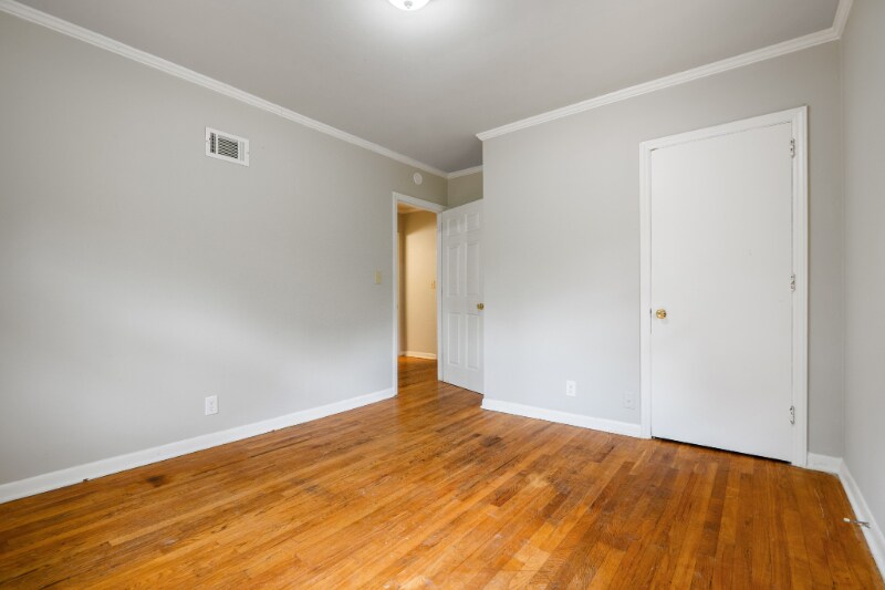 Building Photo - 2211 Morehead Ave