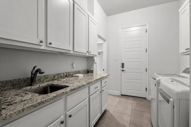 Building Photo - 4108 Bison Bend