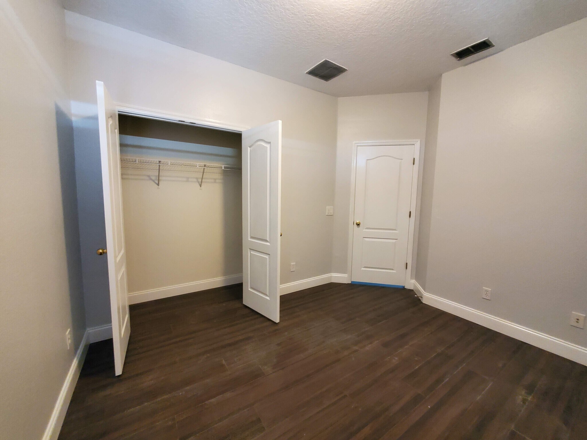 Building Photo - 4062 Markham Pl