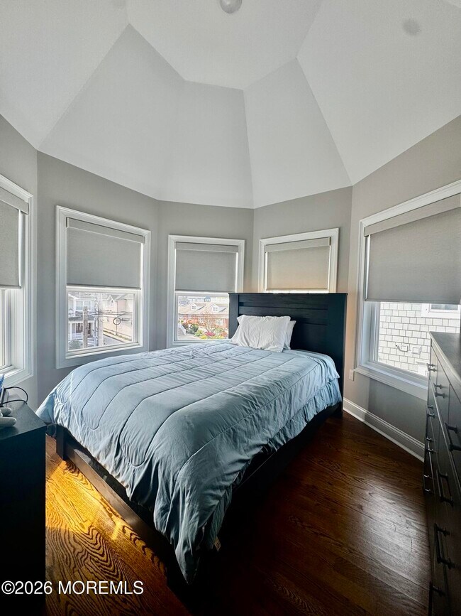 Building Photo - 79 Pershing Blvd