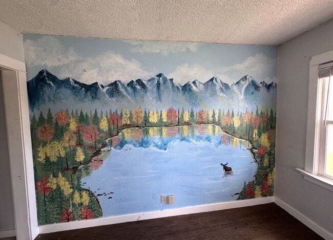 Building Photo - One Bedroom Apartment near SUU and Downtown Cedar City
