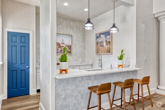 Interior Photo - Legends Lake Creek