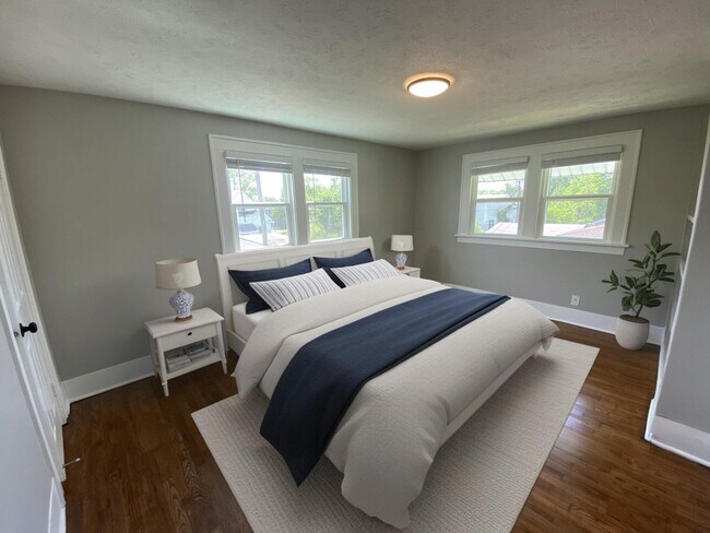 Building Photo - Fully Remodeled 3Bedroom House!