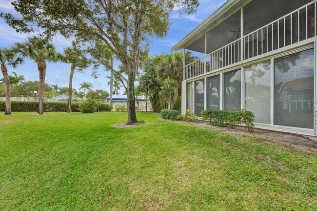 Building Photo - 7669 Springwater Pl