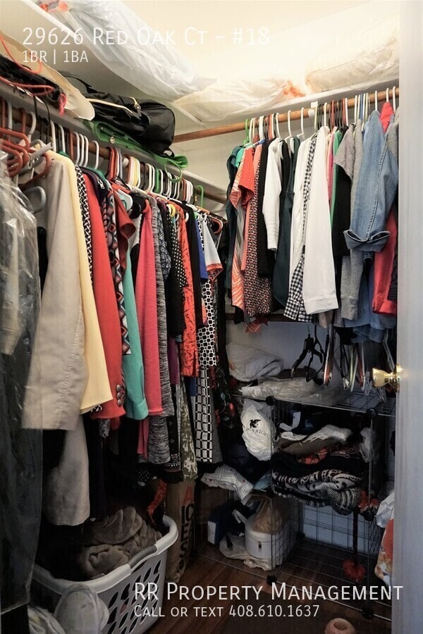 Building Photo - 29626 Red Oak Ct