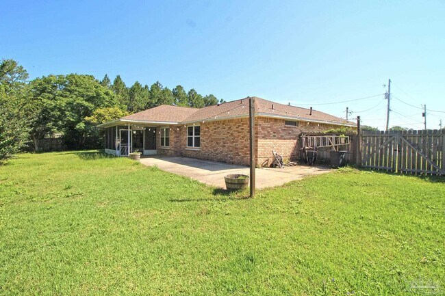 Building Photo - 10609 Creek Ridge Dr