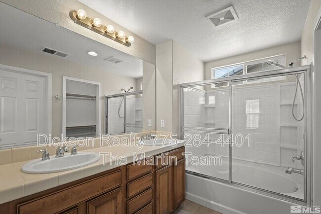 Building Photo - 3988 Dominus Dr