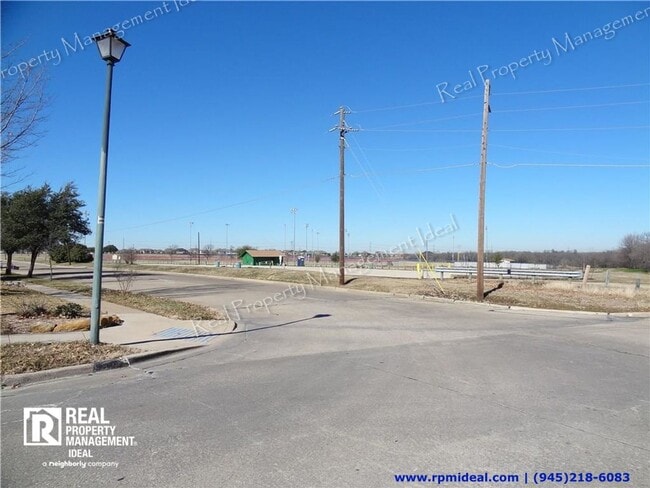 Building Photo - 7712 Underwood Dr