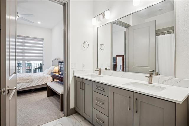 Building Photo - 2700 Old Denton Rd