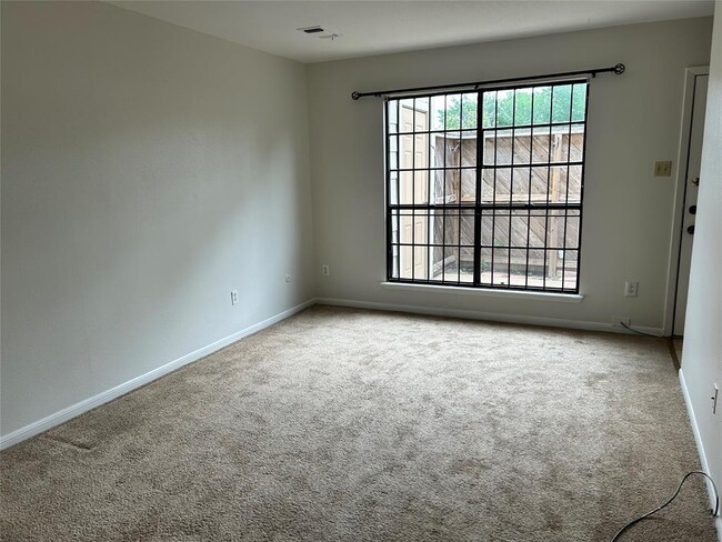 Building Photo - 8801 Hammerly Blvd