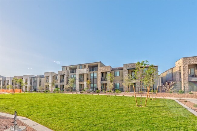 Building Photo - 1116 Tektite Ave