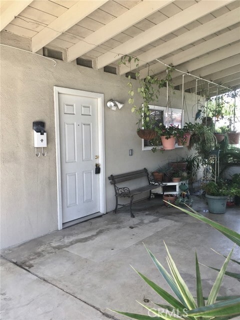 Building Photo - 333 Arovista Ave