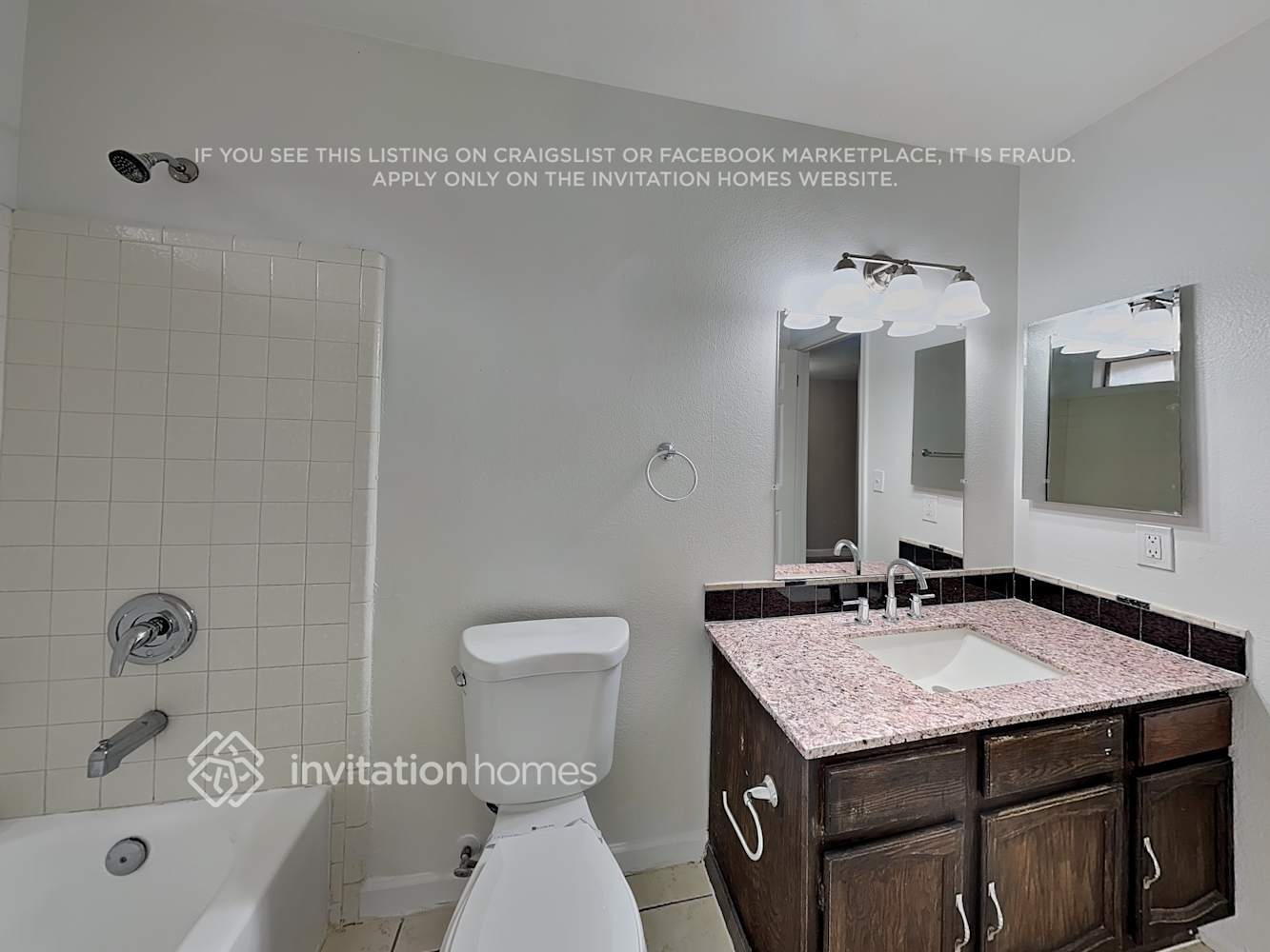 Building Photo - 11033 N 57th Dr