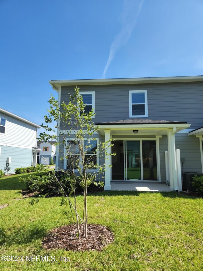 Building Photo - 118 Pinebury Ln