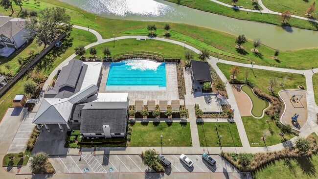 Building Photo - 4111 Good Vineyard Ln