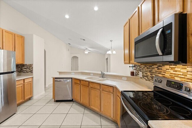 Building Photo - 9263 Pecky Cypress Way