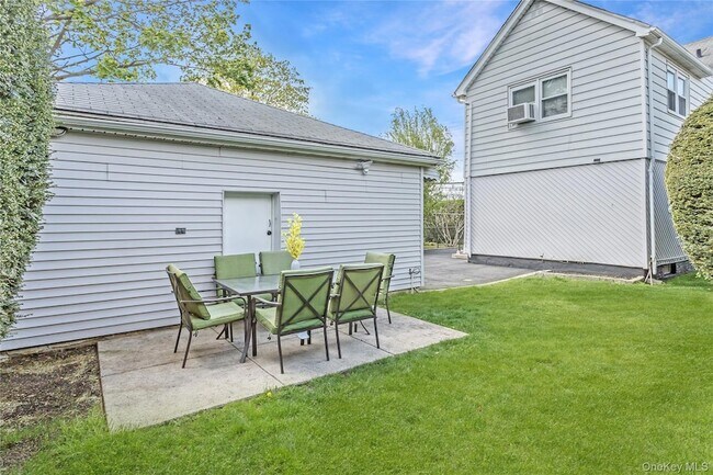 Building Photo - 53 Washington Ave