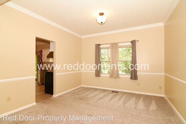 Building Photo - 4 br, 2.5 bath House - 12854 Fleetwood Drive