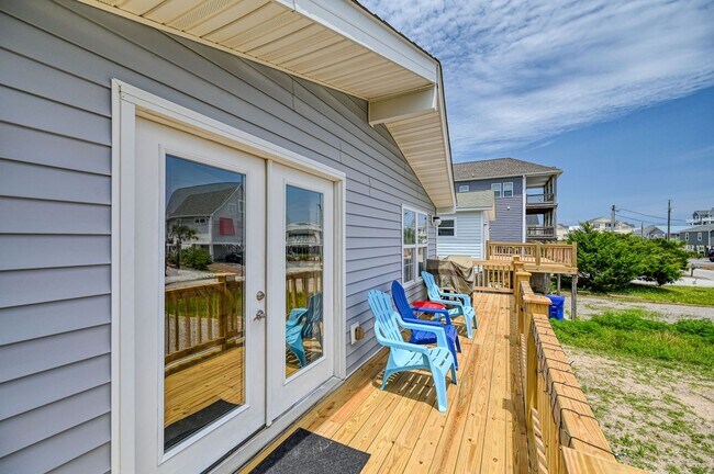 Building Photo - FURNISHED OFF-SEASON RENTAL AVAILABLE STAR...