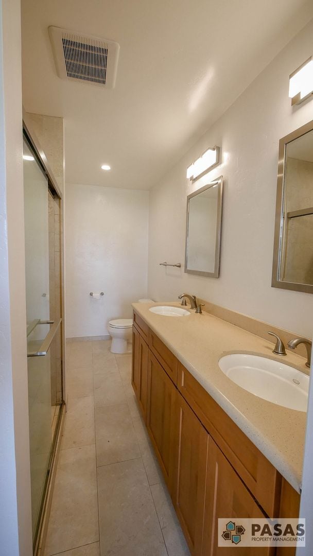 Building Photo - OPEN HOUSE, NOV. 24th at 2 pm - Downtown/Harbor Views!