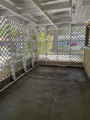 Building Photo - 1221 Cocoanut Ave