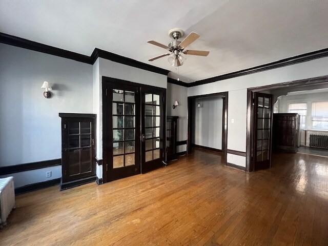 Building Photo - 813 W Cornelia Ave