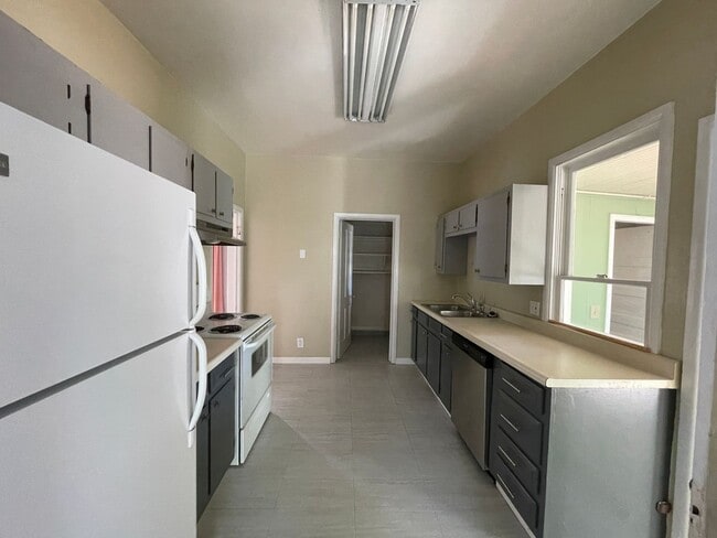 Building Photo - Charming 2 Bedroom, 1 Bath Home in Boise’s...