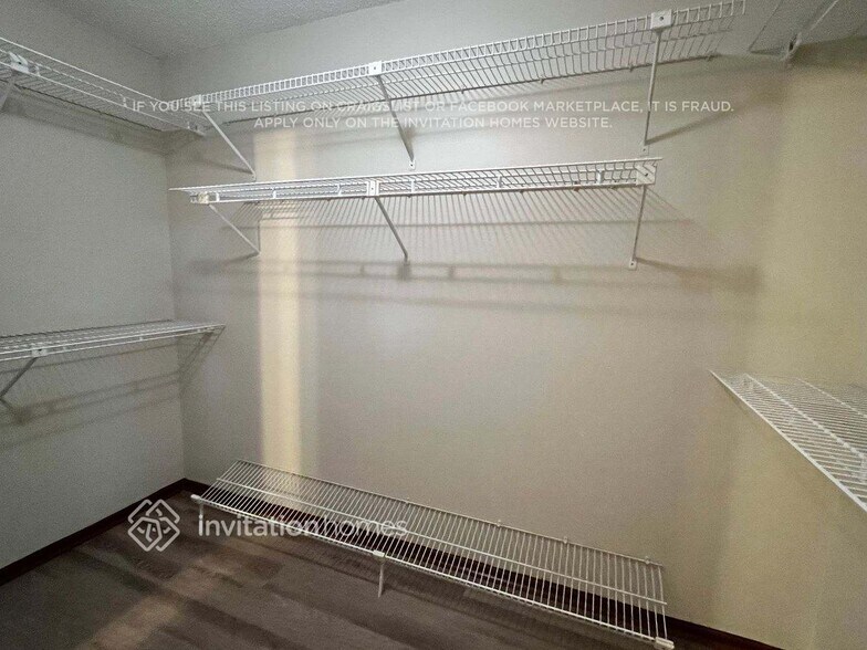 Building Photo - 714 Boysenberry Ct