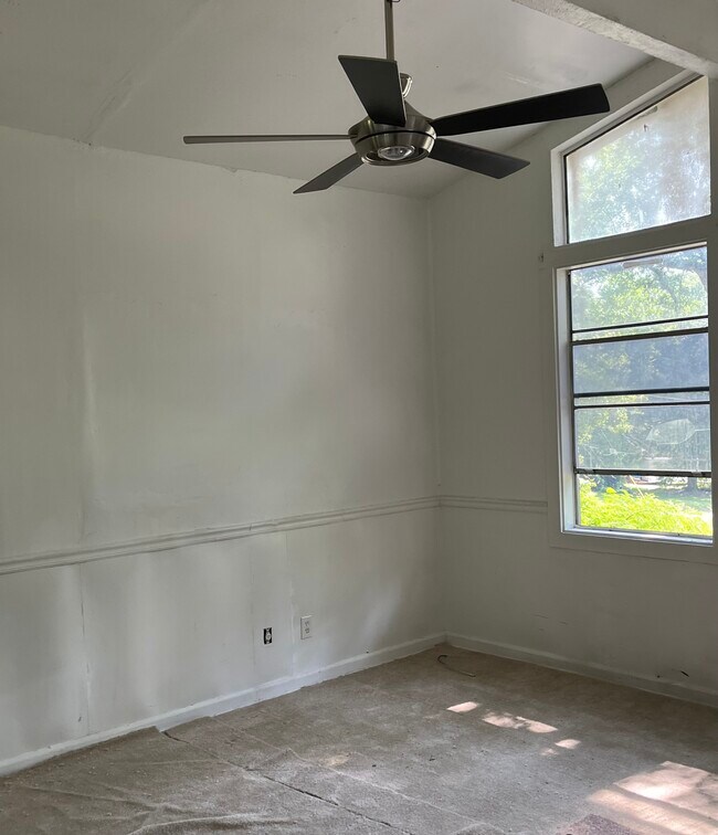 Building Photo - 4450 Tech Dr