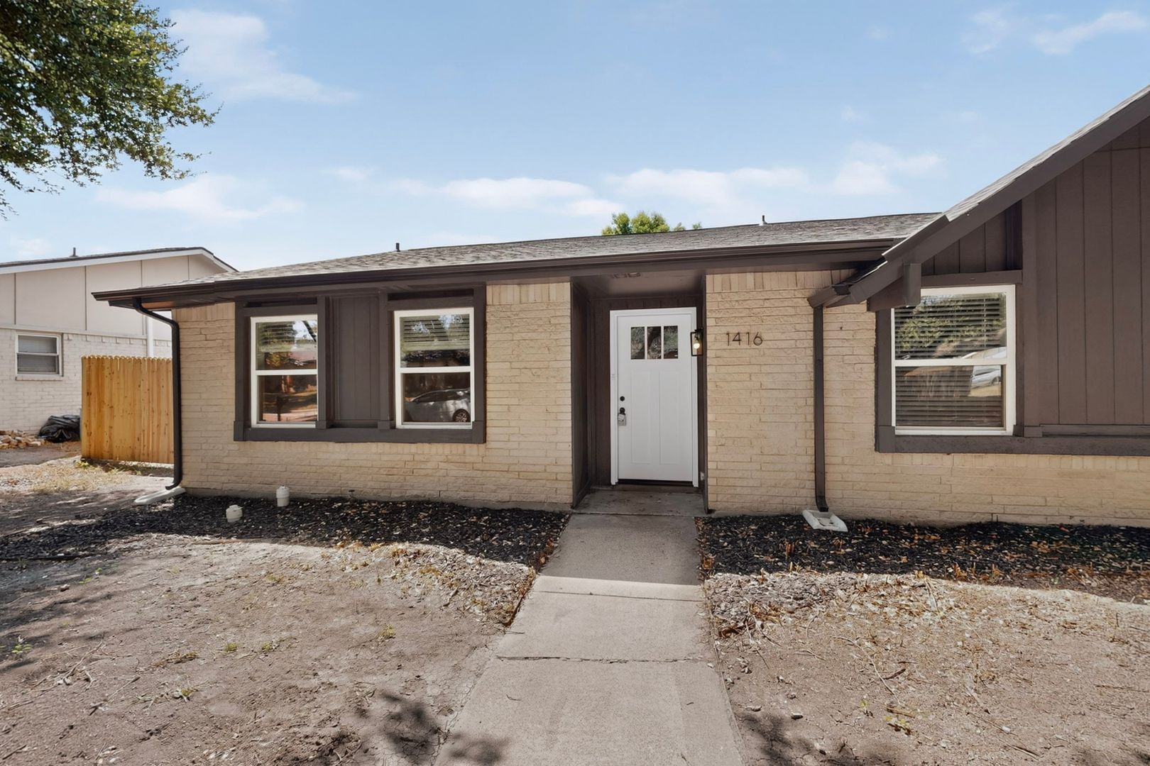 Building Photo - 1416 Pioneer Ln