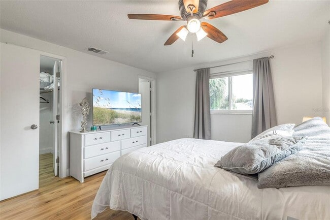 Building Photo - 2586 Auburn Blvd