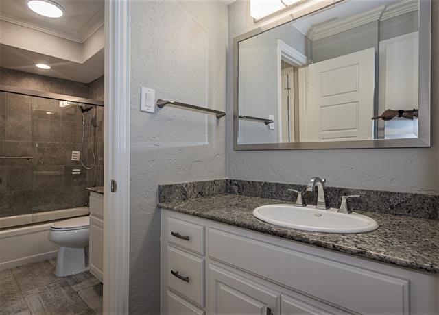 Building Photo - 3798 Vitruvian Way
