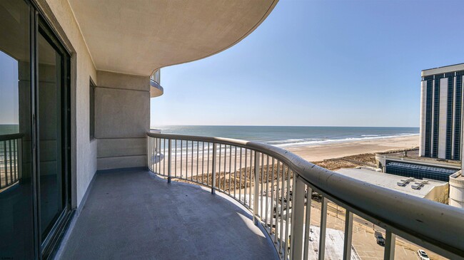Building Photo - 3101 Boardwalk