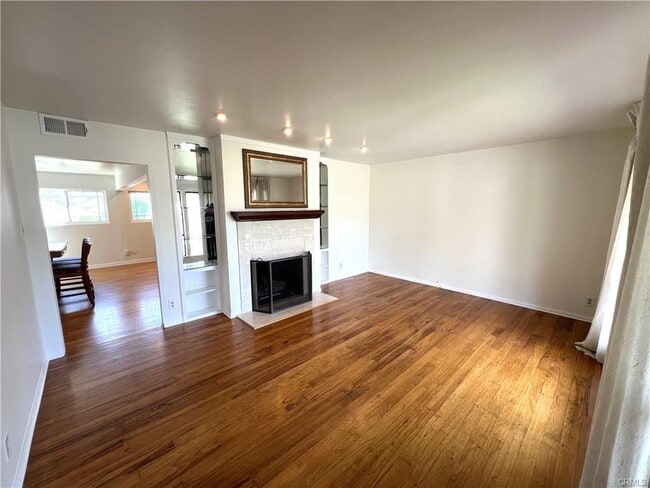 Building Photo - 8322 Regis Way