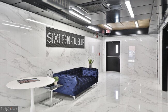 Building Photo - 1612 Cambridge St