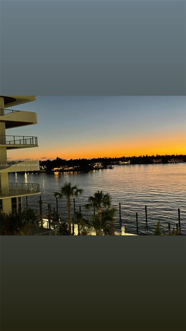 Building Photo - 6820 Indian Creek Dr