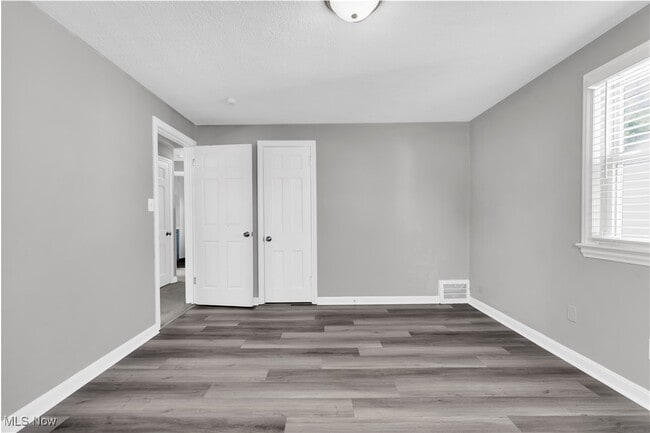Building Photo - 21670 Wilmore Ave