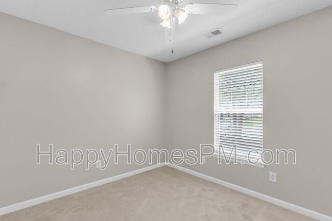 Building Photo - 7359 Suncatcher Dr