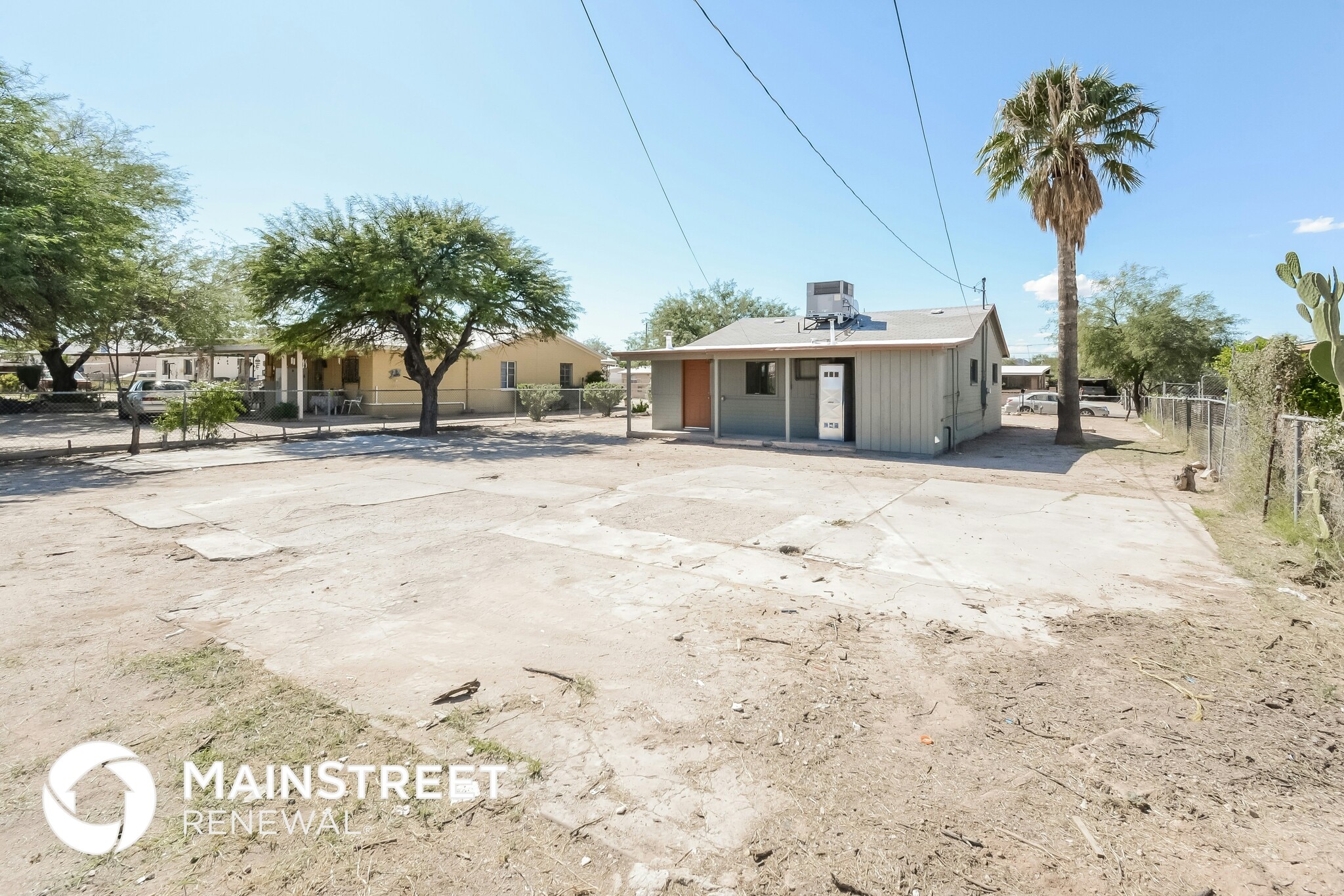 Building Photo - 4325 S 15th Ave