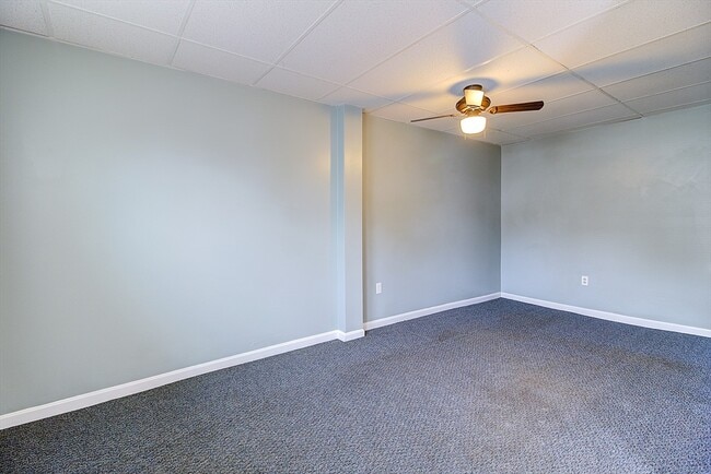 Building Photo - 39 Ruggles St