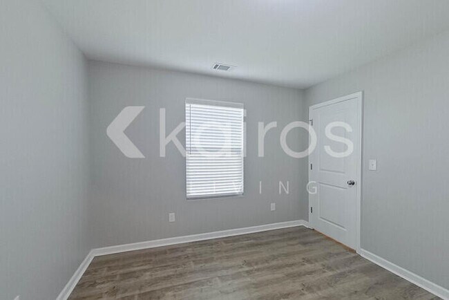 Building Photo - 117 Williams Ln