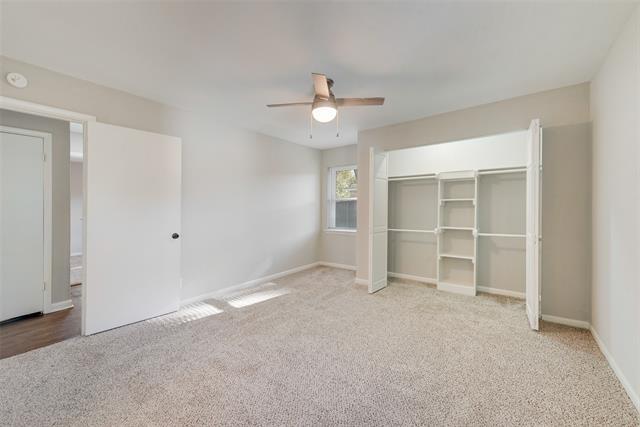 Building Photo - 4923 Haywood Pkwy