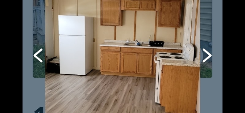 Building Photo - 515 W Main St