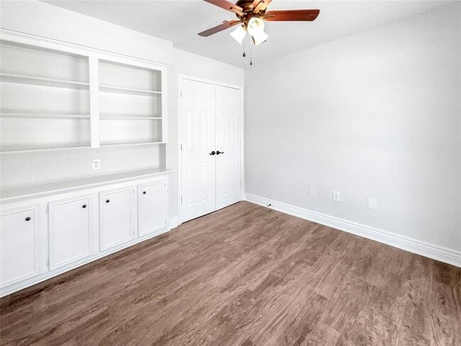 Building Photo - 16126 Spinnaker Dr