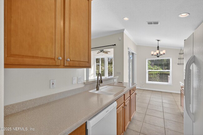 Building Photo - 8986 Tropical Bend Cir