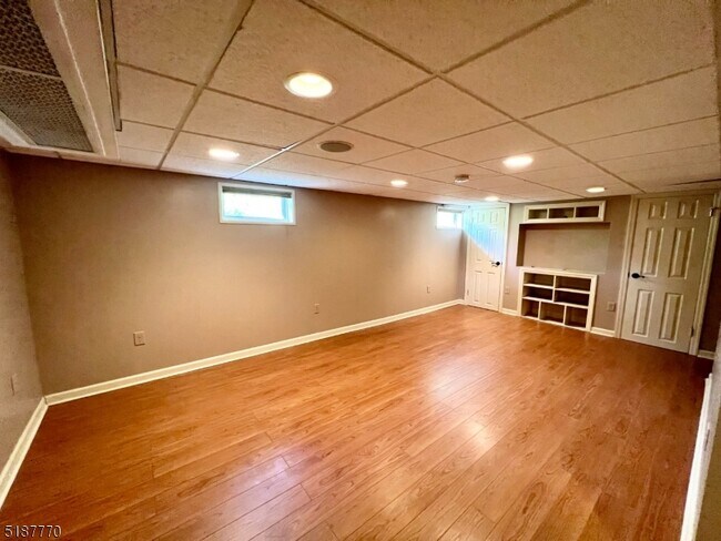 Building Photo - 26 Fernwood Terrace