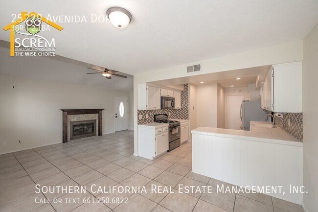 Building Photo - 25229 Ave Dorena