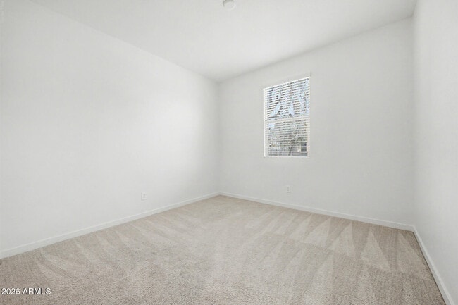 Building Photo - 21415 W Holly St