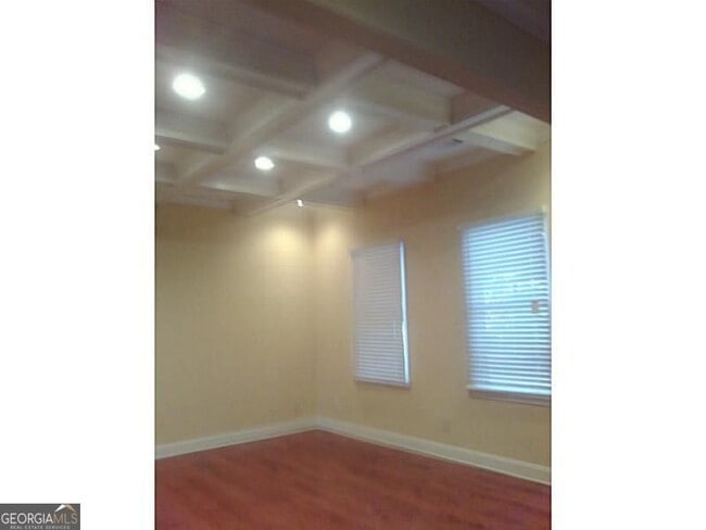 Building Photo - 3296 Myrtle St