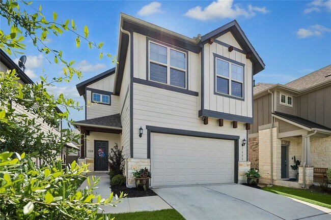 Building Photo - 1008 Olinda Ct